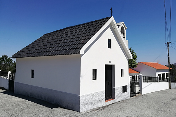 Capela De Santa Filomena, Moura da Serra, Arganil