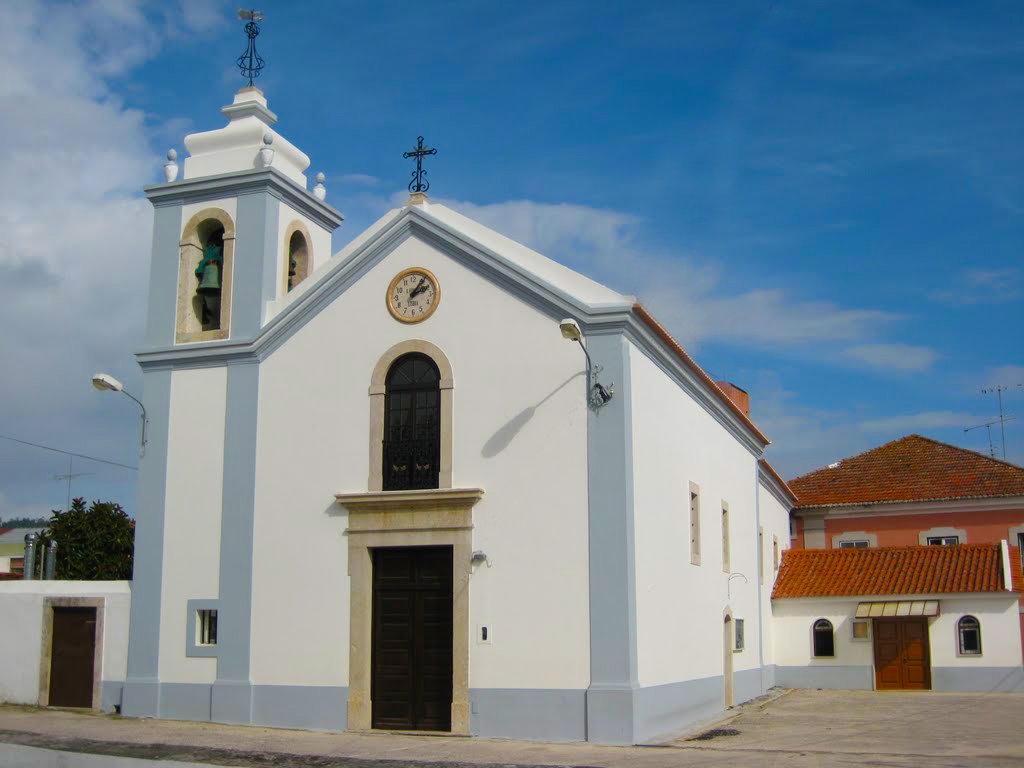 Igreja de SaoPedro Canecas